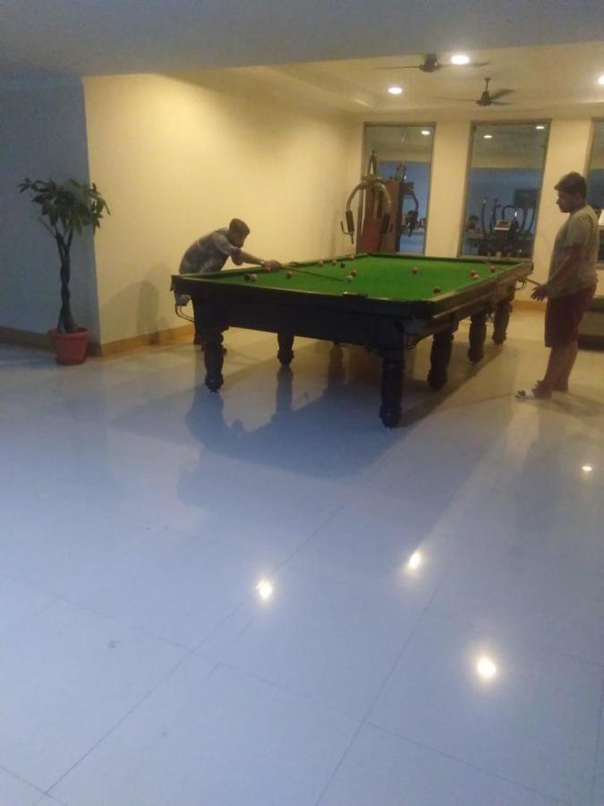 Hotel Rudra Continental Rudrapur Екстер'єр фото